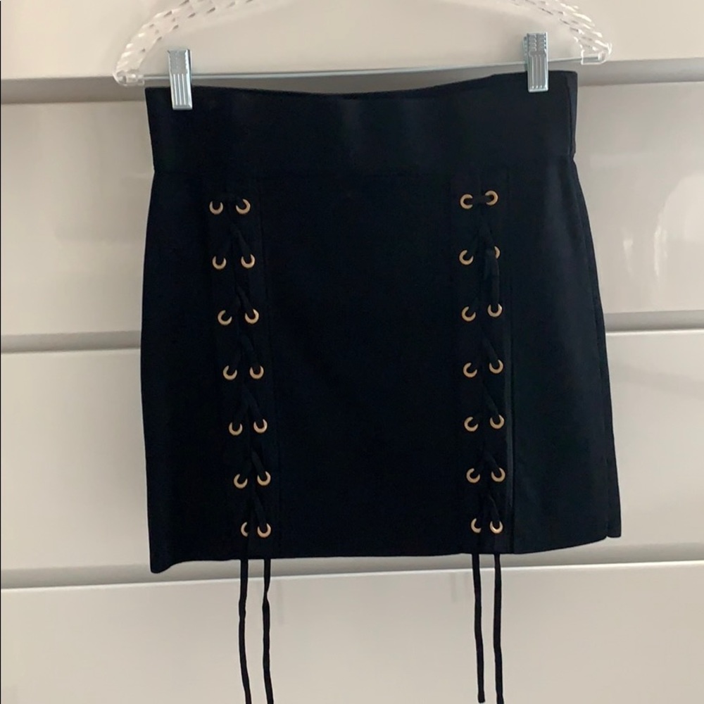 Zara mini skirt; 16”L